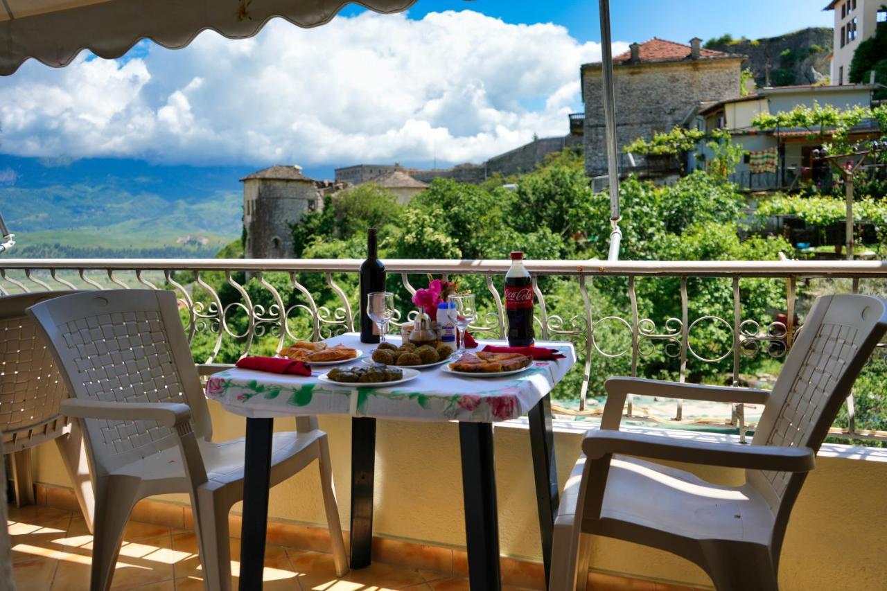 Gjirokastër Grandma'S Home מראה חיצוני תמונה