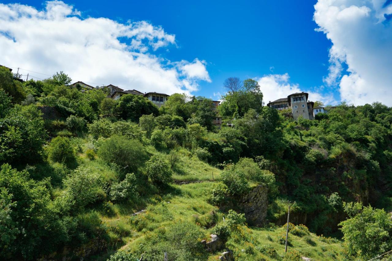 Gjirokastër Grandma'S Home מראה חיצוני תמונה